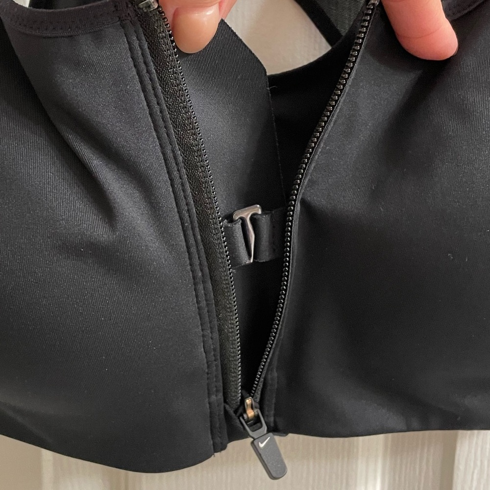 Nike Black Racerback padded Sports Bra, Medium - Picture 11 of 14